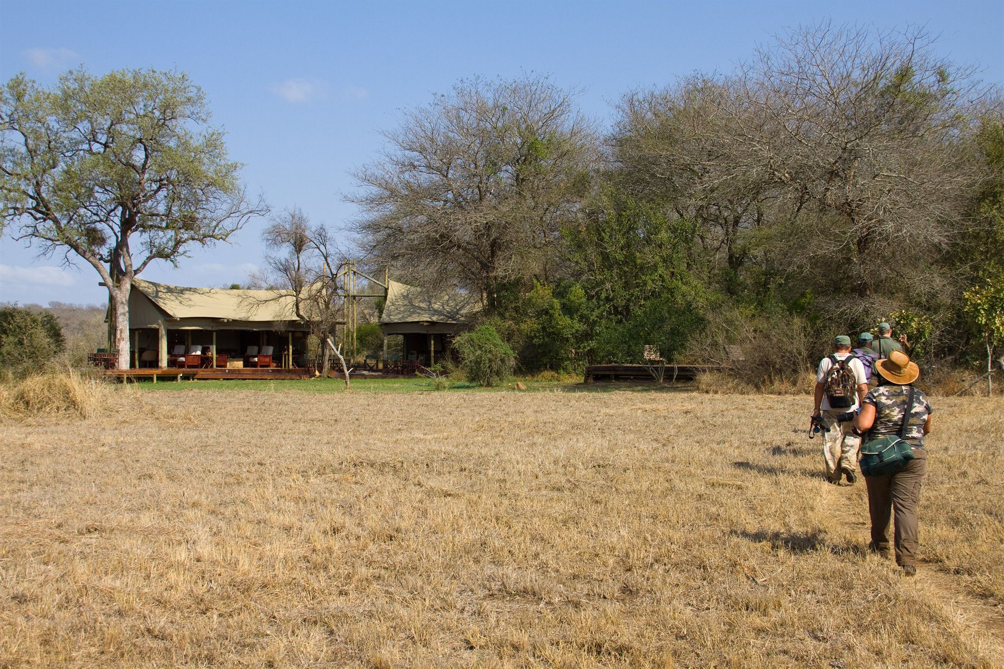 Rhino Walking Safaris Hotel Скукуза Екстериор снимка